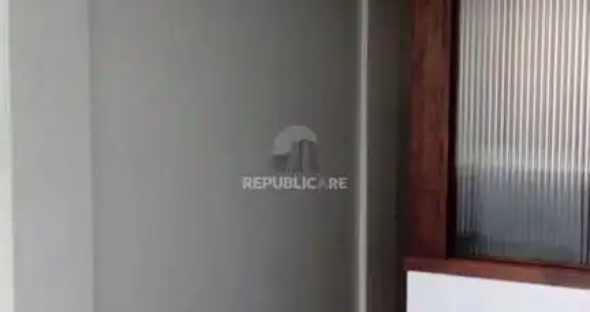 Conjunto/sala para venda - 46.08m², 0 dormitórios, centro histórico