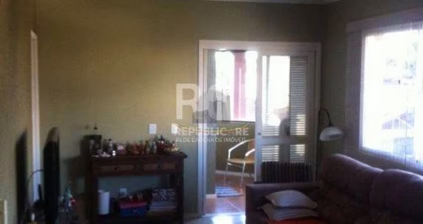Apartamento para Venda - 84.59m², 2 dormitórios, 1 vaga - Sarandí
