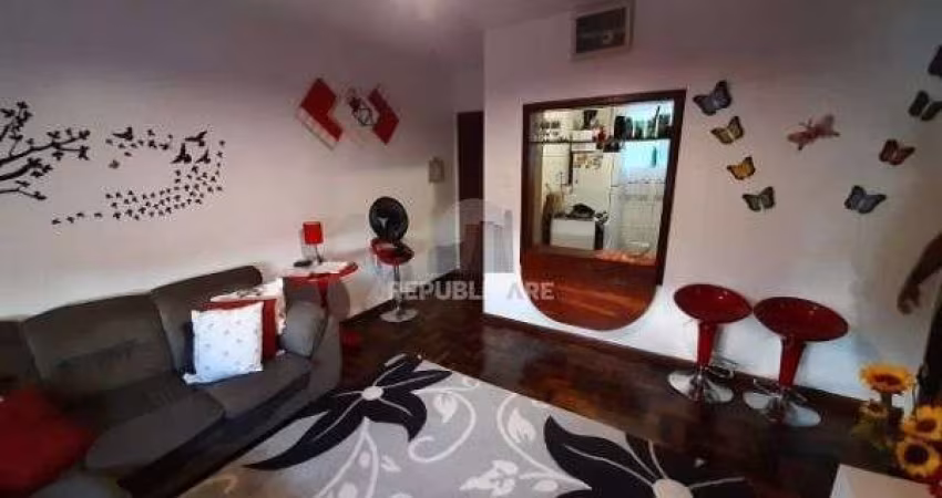 Apartamento para Venda - 51.2m², 2 dormitórios, Cristal