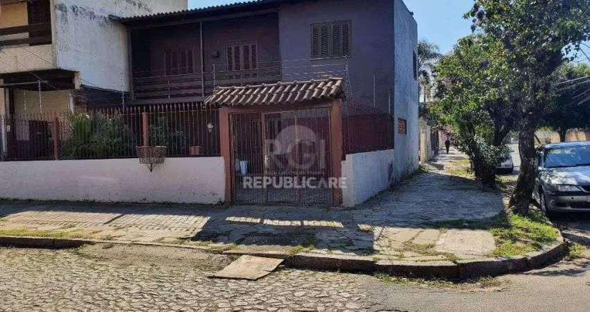 Casa para Venda - 180m², 3 dormitórios, sendo 1 suites, 3 vagas - Sarandi