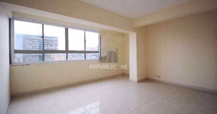Conjunto/Sala para Venda - 32m², , Centro Histórico