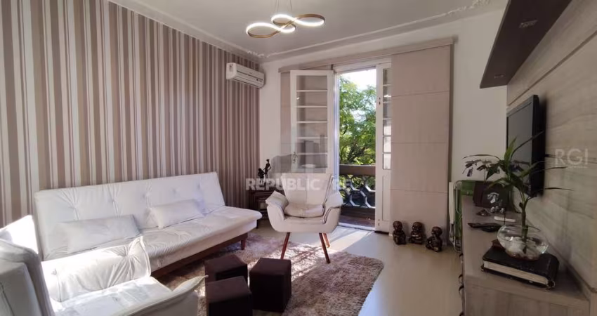 Apartamento para Venda - 60.44m², 2 dormitórios, 1 vaga - Petrópolis