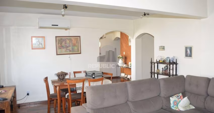 Apartamento para Venda - 120.46m², 3 dormitórios, sendo 1 suites, 1 vaga - Crist