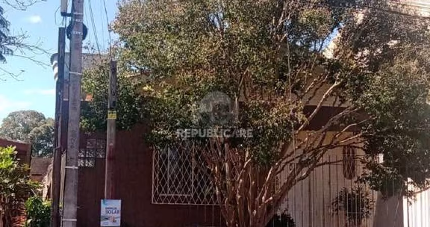 Casa para Venda - 113.4m², 3 dormitórios, sendo 1 suites, 2 vagas - Vila Silveir