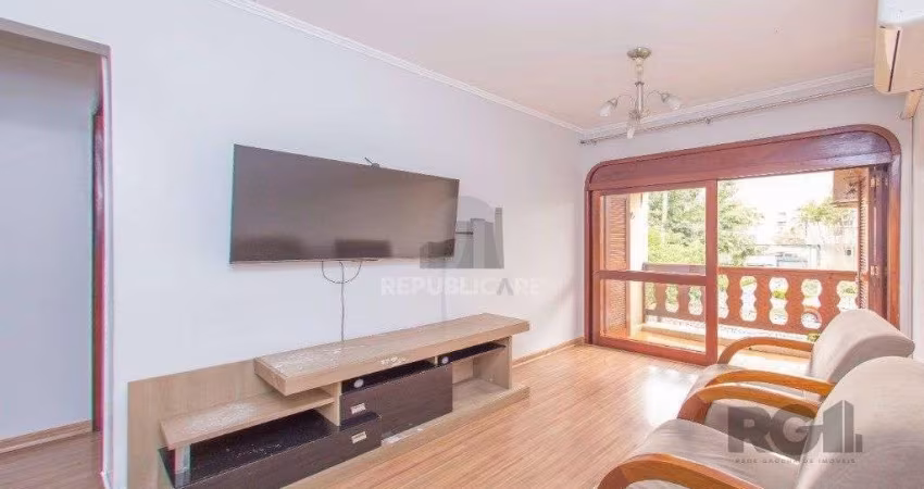 Apartamento 2 dormitórios e 2 banheiros no bairro Santa Cecília