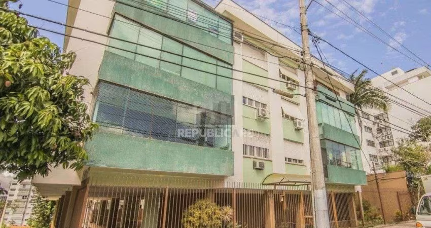 Apartamento para Venda - 192m², 3 dormitórios, sendo 1 suites, 2 vagas - Petrópo