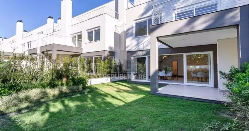 Casa Condominio para Venda - 450m², 3 dormitórios, sendo 3 suites, 3 vagas - Ped