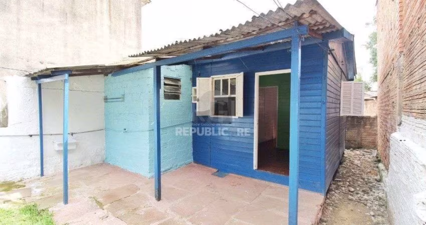 Casa para Venda - 70m², 2 dormitórios, Partenon