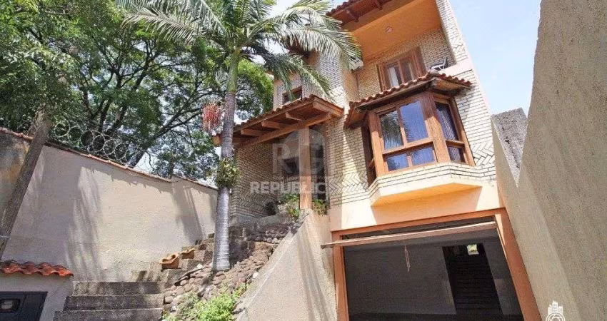 Casa para Venda - 354.24m², 3 dormitórios, sendo 1 suites, 3 vagas - Bom Jesus