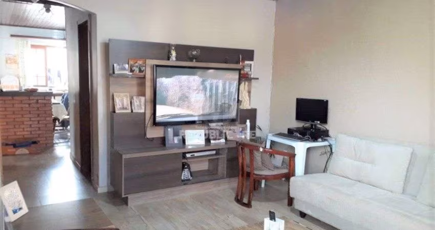 Casa para Venda - 90m², 2 dormitórios, 2 vagas - Cristal