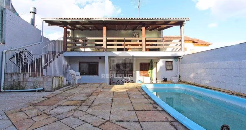 Casa para Venda - 180m², 3 dormitórios, sendo 1 suites, 3 vagas - Parque dos Mai