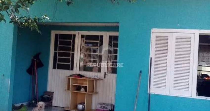 Casa para Venda - 76m², 2 dormitórios, 1 vaga - Santa Fé