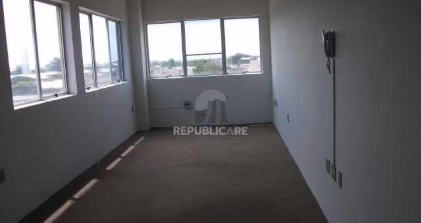 Conjunto/Sala para Venda - 30m², 0 dormitórios, São João