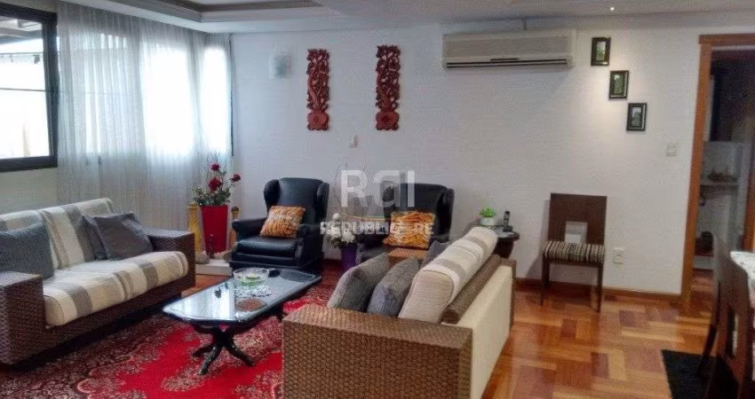 Apartamento para Venda - 238.12m², 3 dormitórios, sendo 1 suites, 3 vagas - Meni
