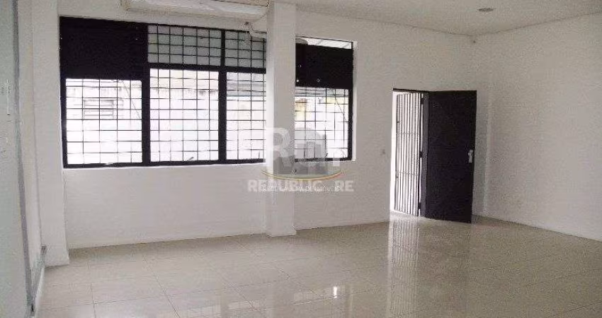 Loja para Venda - 256.25m², 0 dormitórios, Auxiliadora