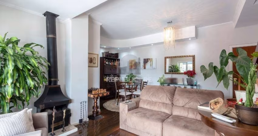 Cobertura para Venda - 255m², 3 dormitórios, sendo 1 suites, 2 vagas - Praia de