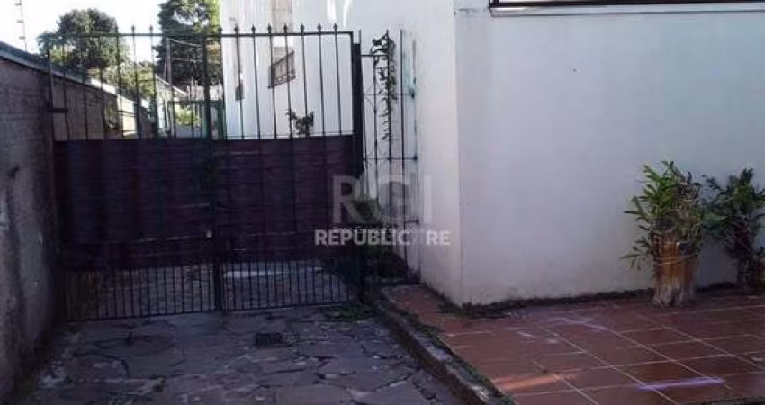 Casa para Venda - 50m², 2 dormitórios, Tristeza