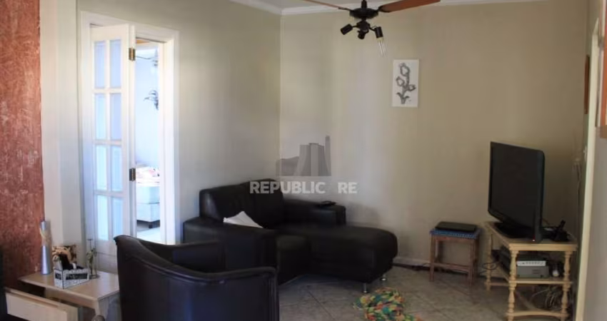 Casa para Venda - 120m², 3 dormitórios, sendo 1 suites, 1 vaga - Vila Nova
