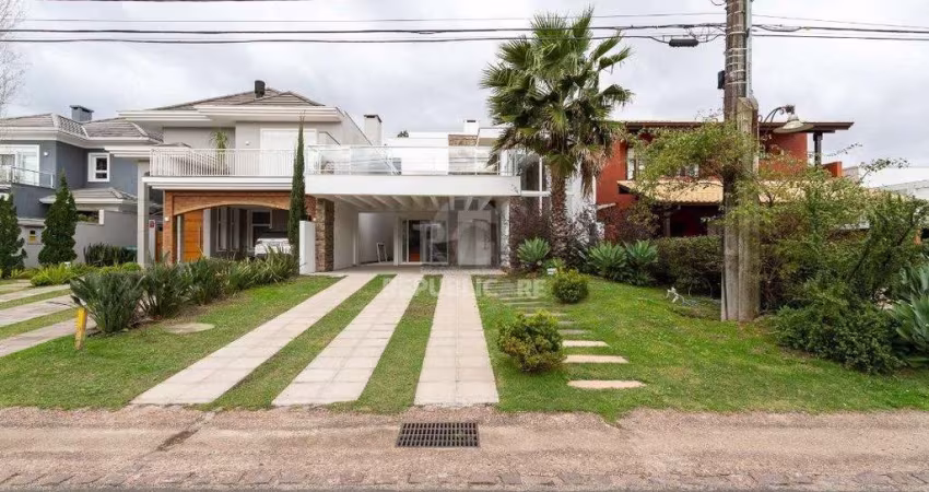 Casa Condominio para Venda - 294.3m², 5 dormitórios, sendo 5 suites, 4 vagas - T