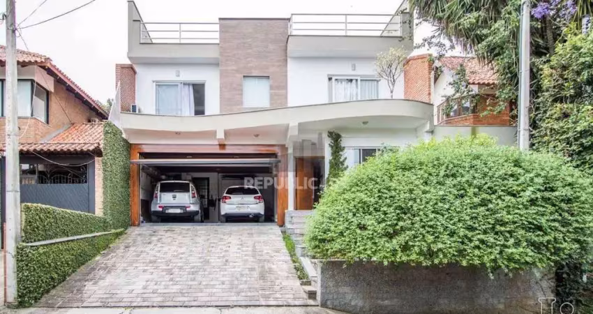 Casa Condominio para Venda - 273.79m², 3 dormitórios, sendo 3 suites, 4 vagas -
