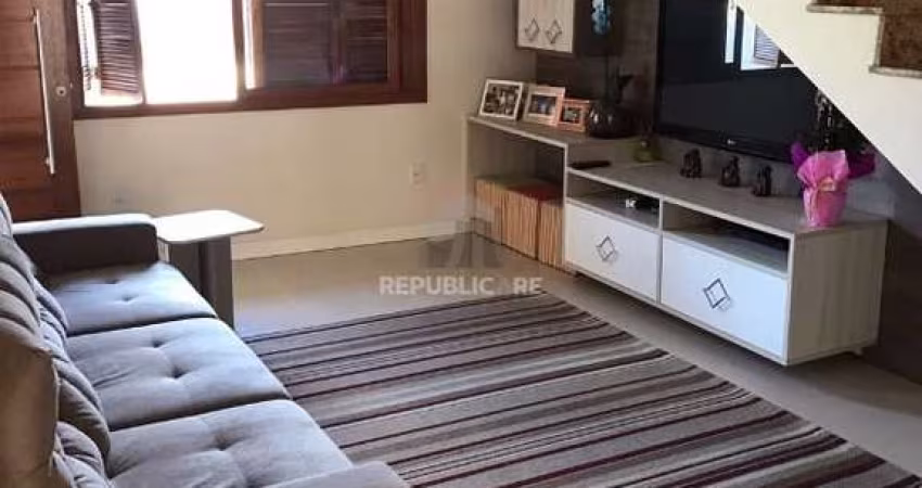 Casa para Venda - 160m², 3 dormitórios, sendo 1 suites, 3 vagas - Tristeza