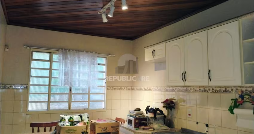 Casa 5 dormitórios à venda Partenon Porto Alegre/RS
