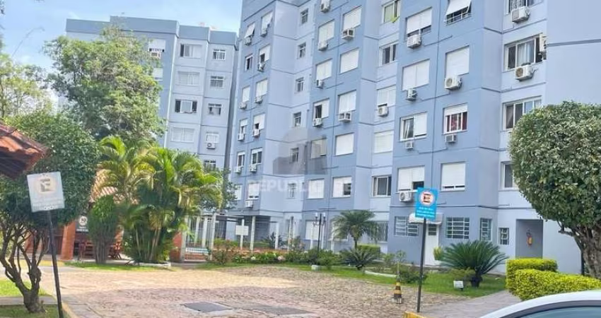Apartamento dois dormitórios, com duas vagas escrituras ( tipo Box)