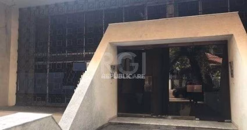 Casa com 4 dormitórios para Comprar  388 m²  - Bela Vista - Porto Alegre/RS