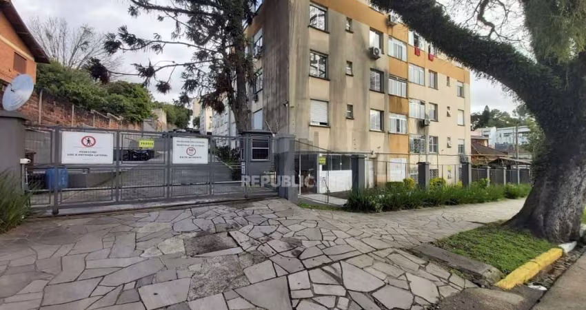 Apartamento 2 dormitórios à venda Teresópolis Porto Alegre/RS