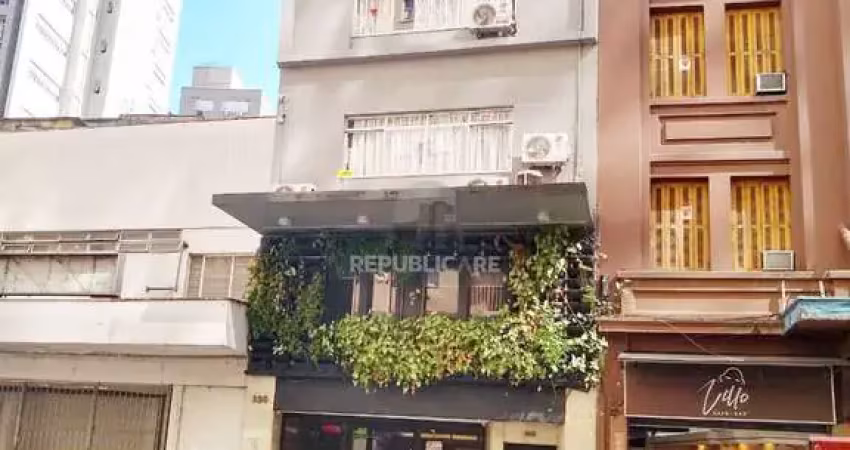 Apartamento studio à venda no centro histórico com 30m² e 1 dormitório/quarto