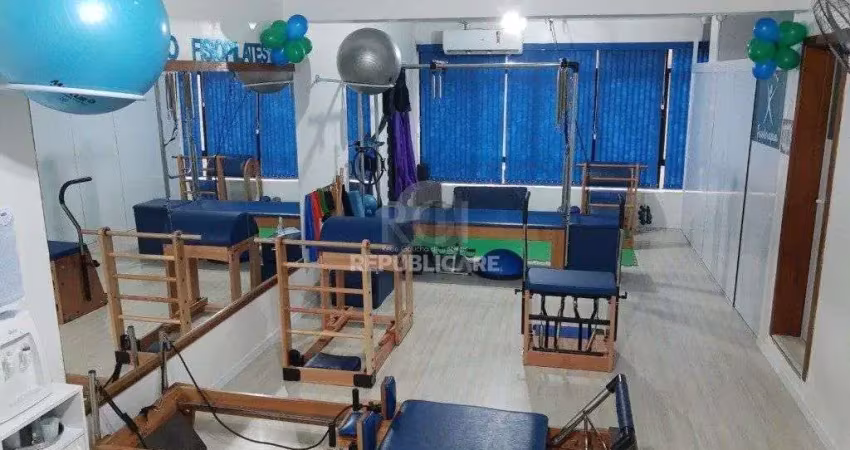 Sala comercial à venda na Rua Vigário José Inácio, 399, Centro Histórico, Porto Alegre