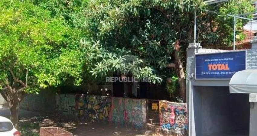 ÓTIMO TERRENO NO BAIRRO AUXILIADORA