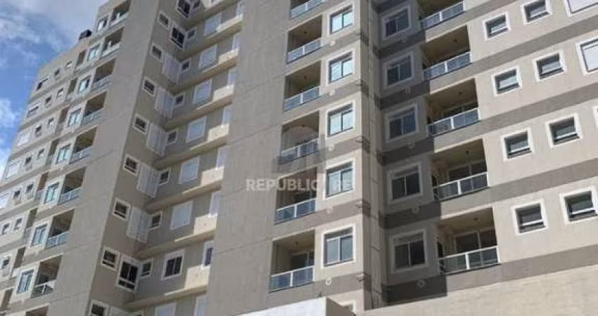 Apartamento Garden,  2 dormitórios (1 suite), 1 vaga - Bairro Camaquã