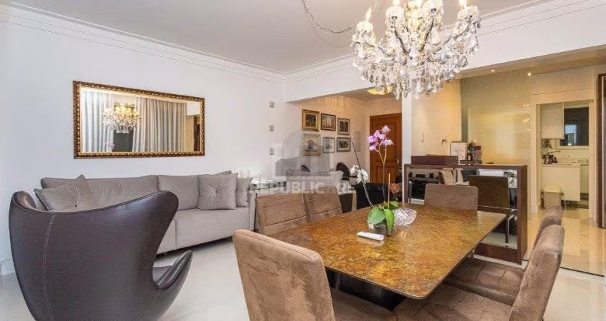 Apartamento no Centro - 2 dormitórios - reformado e mobiliado