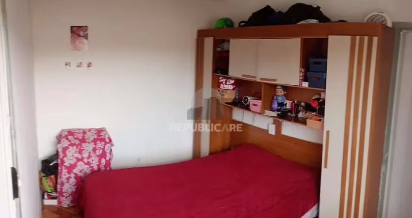 Apartamento à venda no bairro medianeira - 1 dormitório e 29 m² de área útil