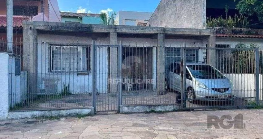 Casa 94m² - 2 dormitórios, 1 vaga no bairro Jardim Botânico