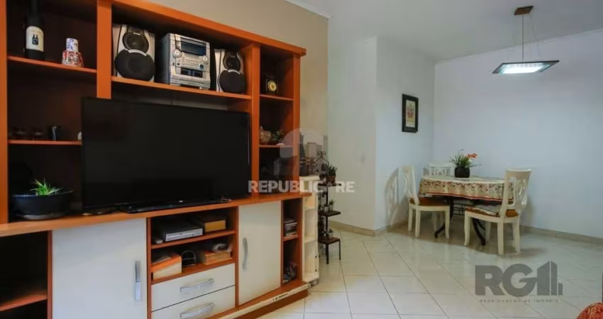 VENDA- Apartamento com 3 quartos sendo 1 suíte, 110m2 e vaga- Menino Deus