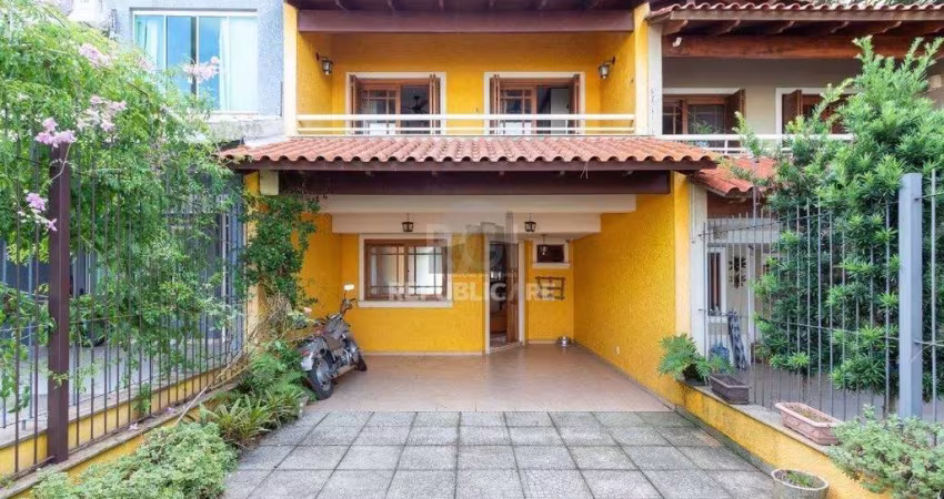 Casa para Venda - 195.96m², 3 dormitórios, sendo 1 suites, 2 vagas - Espirito Sa