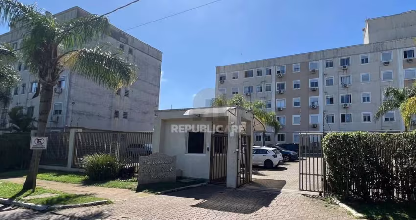 Apartamento com 02 quartos e 01 vaga escriturada no Bairro Passo das Pedras