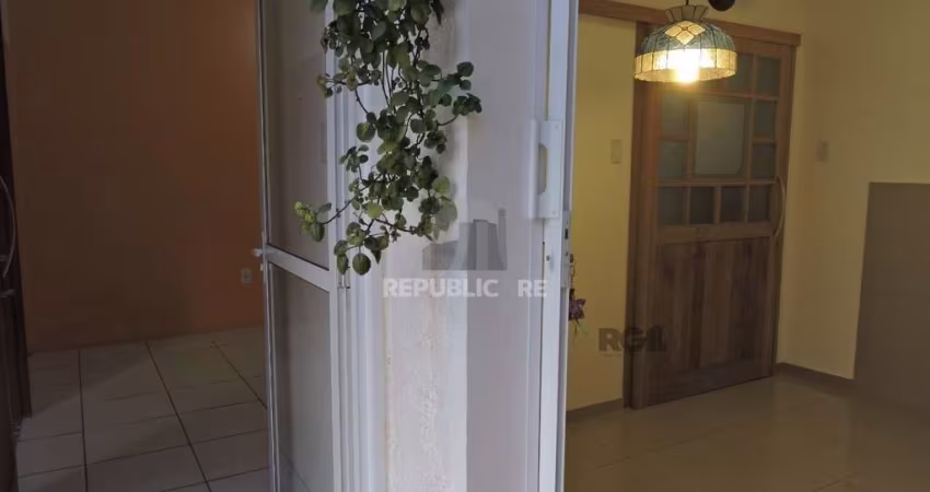 Apartamento para Venda - 58.6m², 2 dormitórios, Bairro Bom Fim