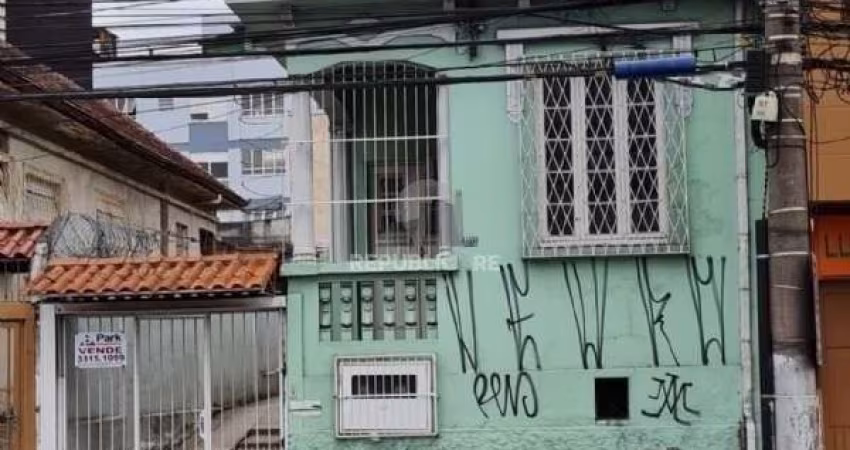 Casa 2 dormitórios à venda Partenon Porto Alegre/RS