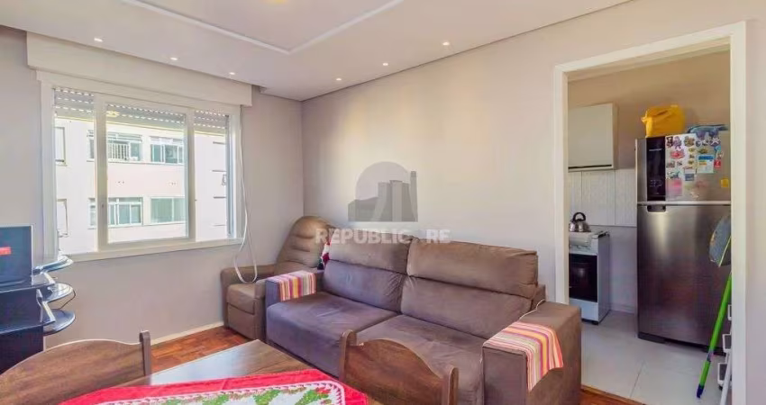 Apartamento 2 dormitórios à venda Passo da Areia Porto Alegre/RS