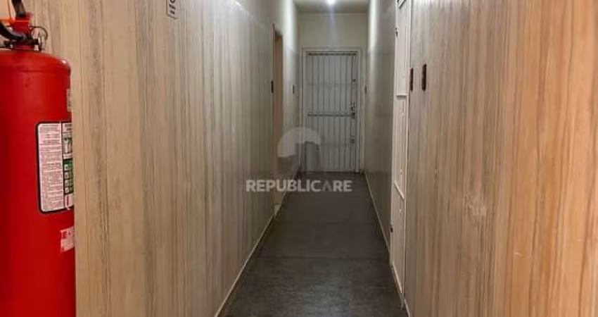 Excelente Apartamento com suíte