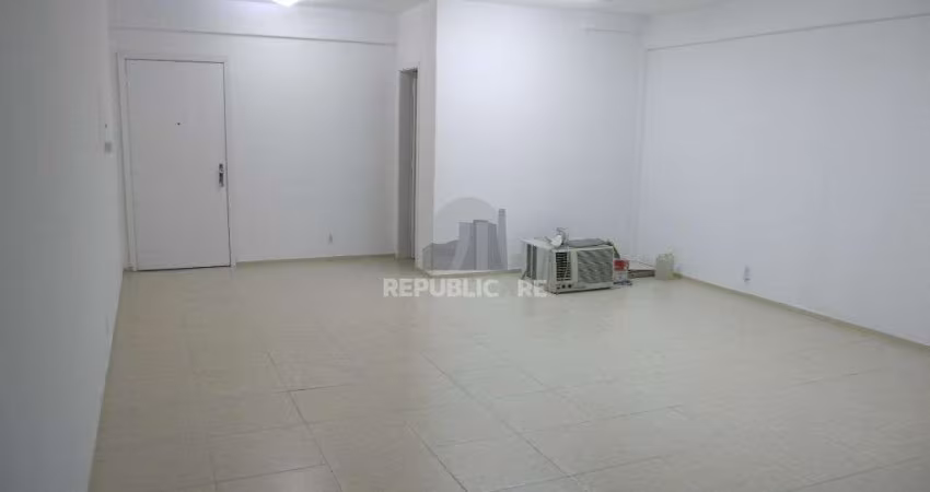 Sala Comercial 1 dormitórios à venda Floresta Porto Alegre/RS