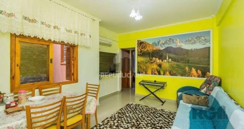 Apartamento 2 dormitórios à venda Floresta Porto Alegre/RS