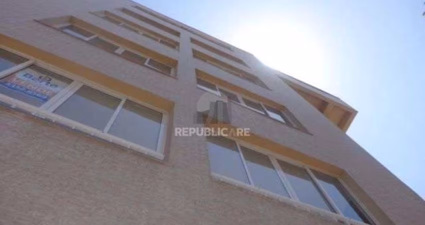 Apartamento para Venda - 80m², 2 dormitórios, sendo 1 suites, 2 vagas - Teresópo