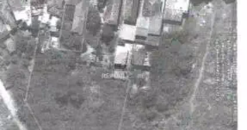 Terreno à venda no bairro medianeira com área disponível para construção.