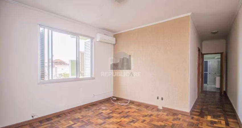 Apartamento de 2 dormitórios, Floresta DESOCUPADO
