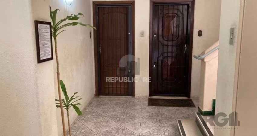 Apartamento 3 dormitórios à venda Floresta Porto Alegre/RS
