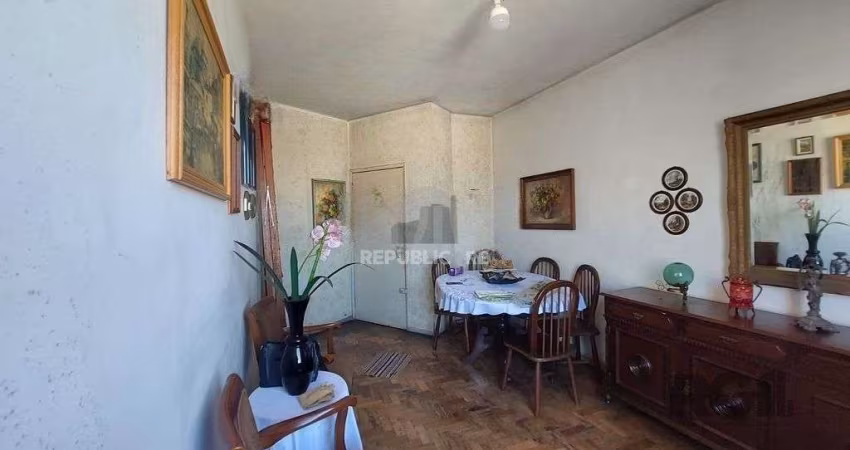Apartamento 2 dormitórios à venda Floresta Porto Alegre/RS